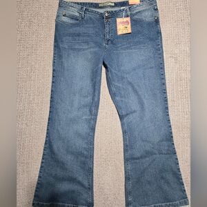 NWT Mudd Jeans Size 24